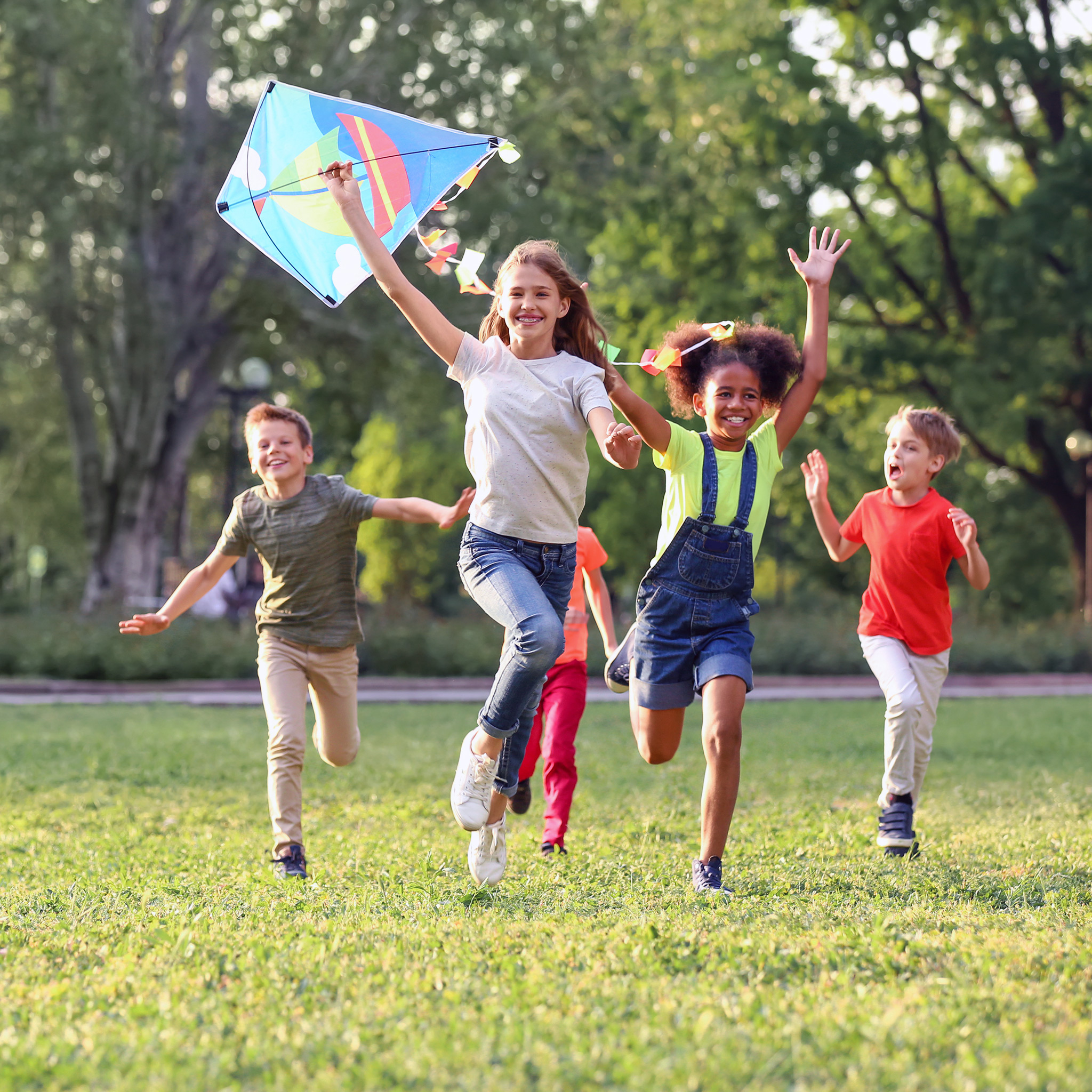 FERIENANGEBOTE FÜR KINDER UND JUGENDLICHE